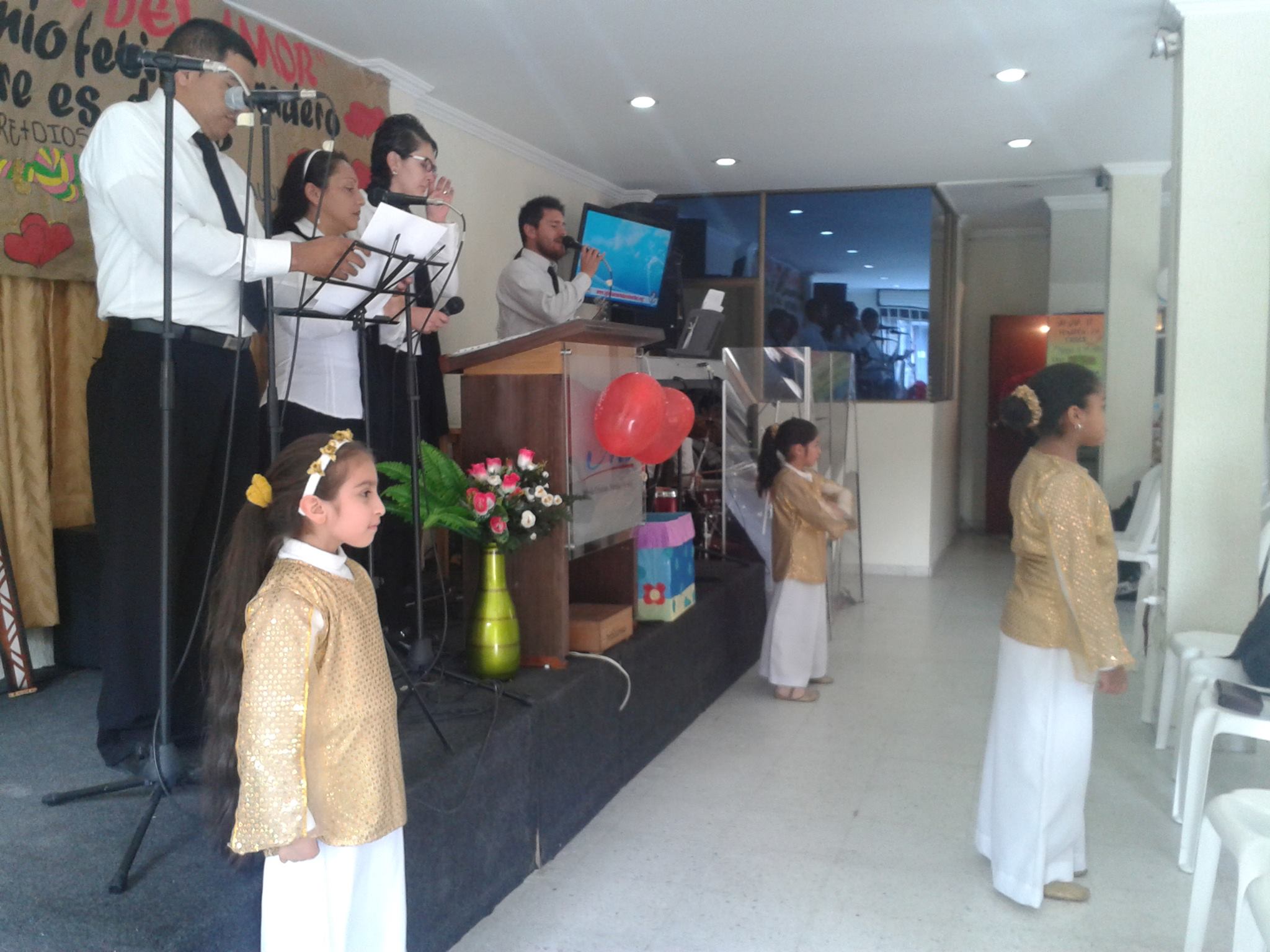 Alabanza y Adoración